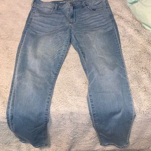 American Eagle Light wash Jeans